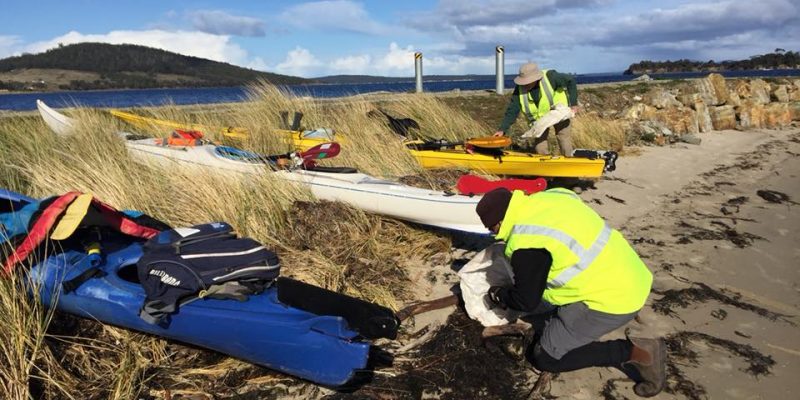 20180818_Alonnah marine debris Clean-up Bec Johnson, can use (5) 20180818_Alonnah marine debris Clean-up Bec Johnson, can use (5)